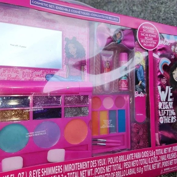 Barbie Cosmetic Set‎ - Picture 3 of 5